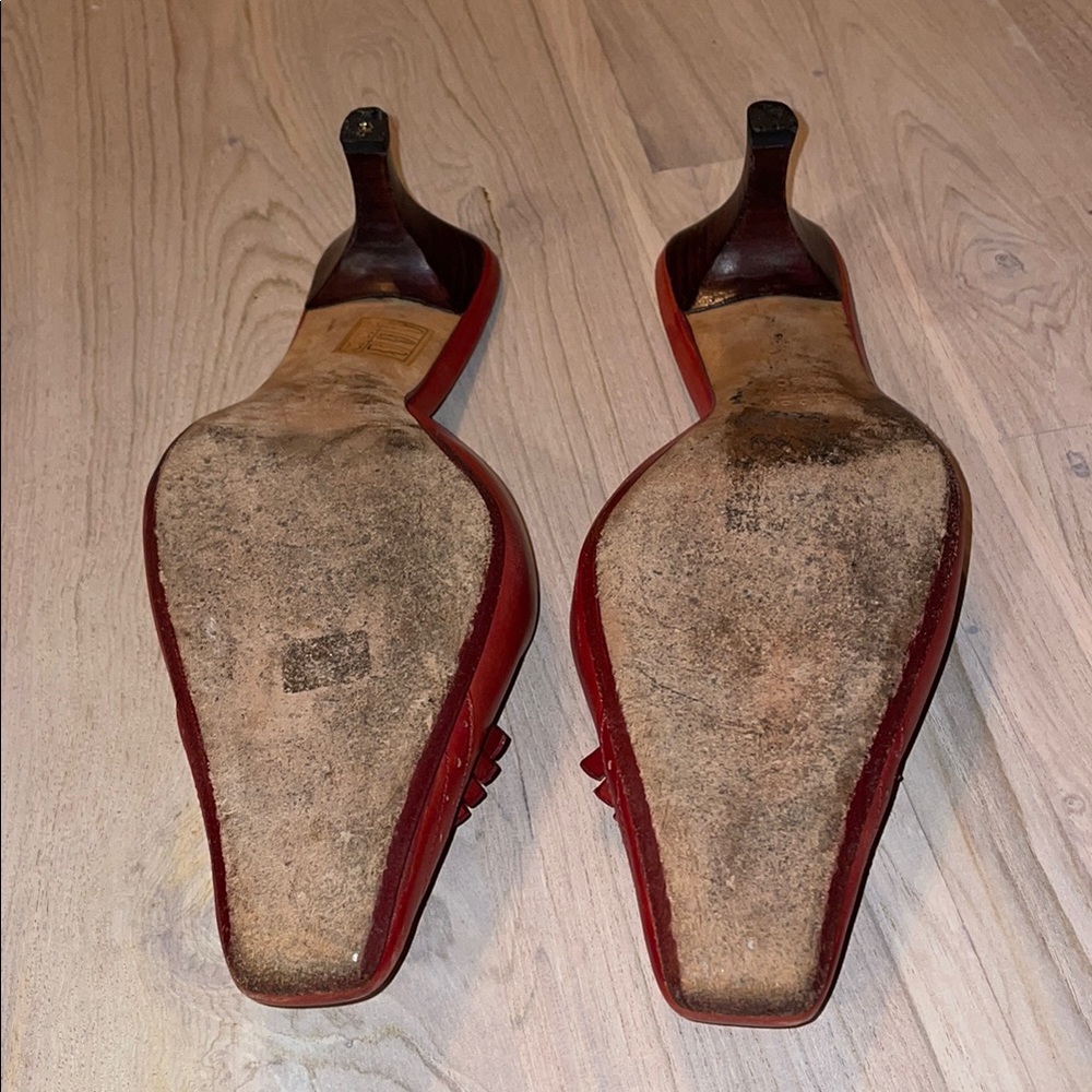 Gucci Red Mules with Bow Detail - Picture 5 of 6